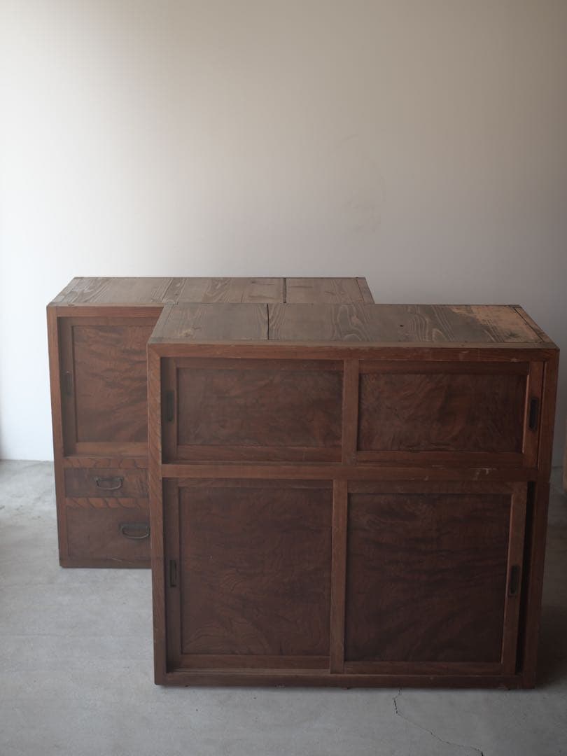 茶箪笥　箪笥　食器棚　ケヤキ　玉杢　古家具　古道具　アンティーク　昭和レトロ