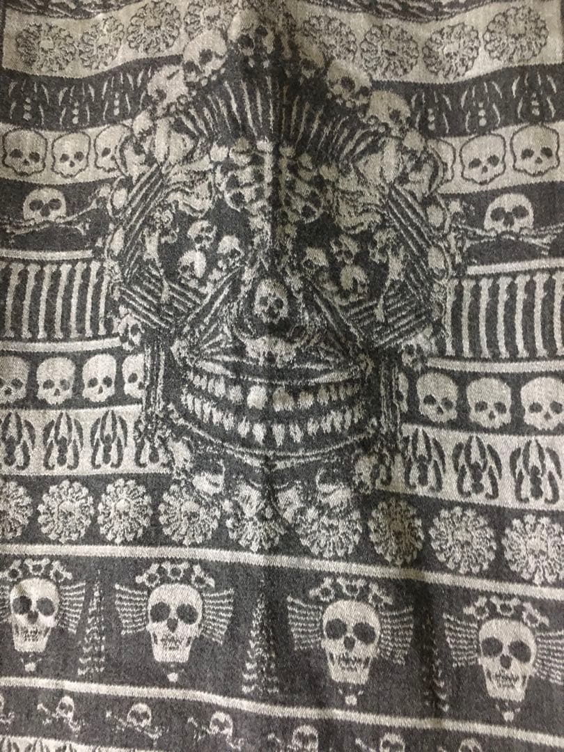 ALEXANDER MQUEEN スカル柄　ドクロデザイン　イタリア製