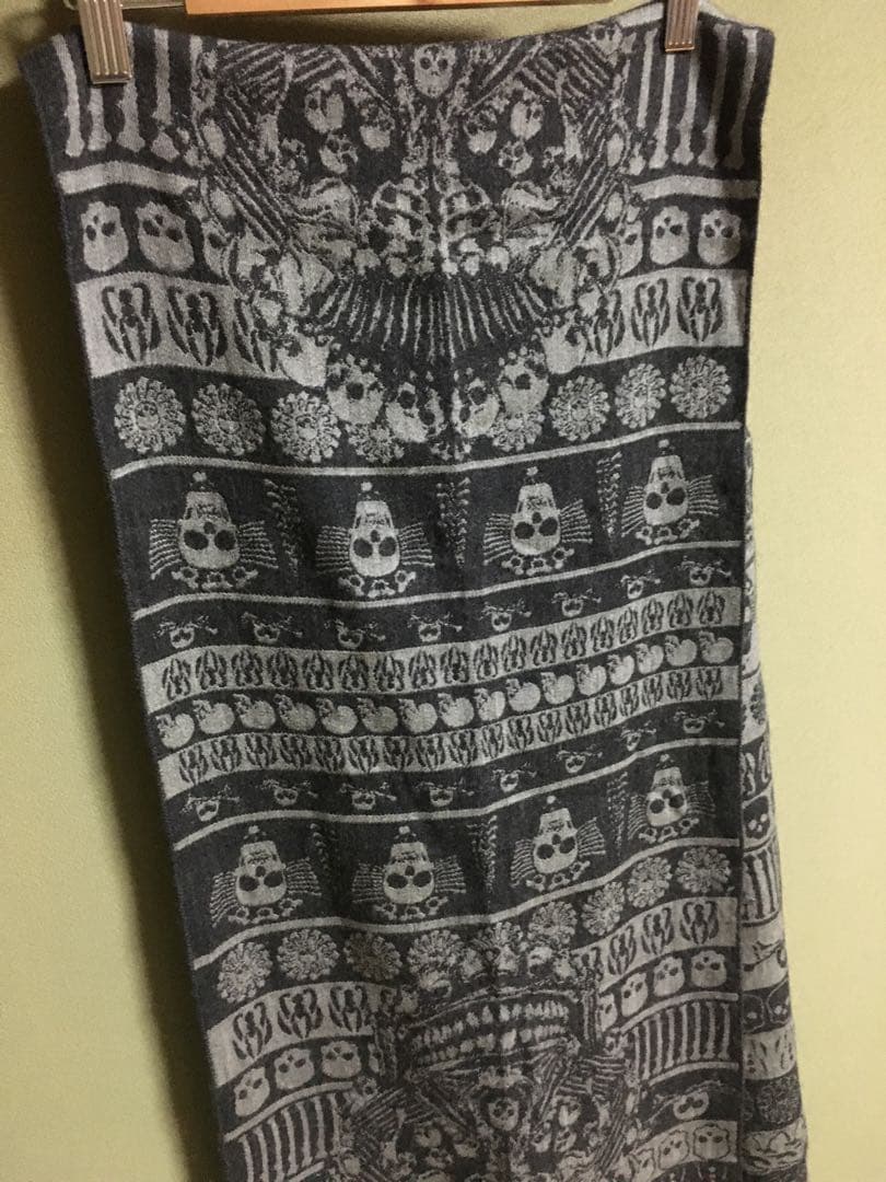 ALEXANDER MQUEEN スカル柄　ドクロデザイン　イタリア製