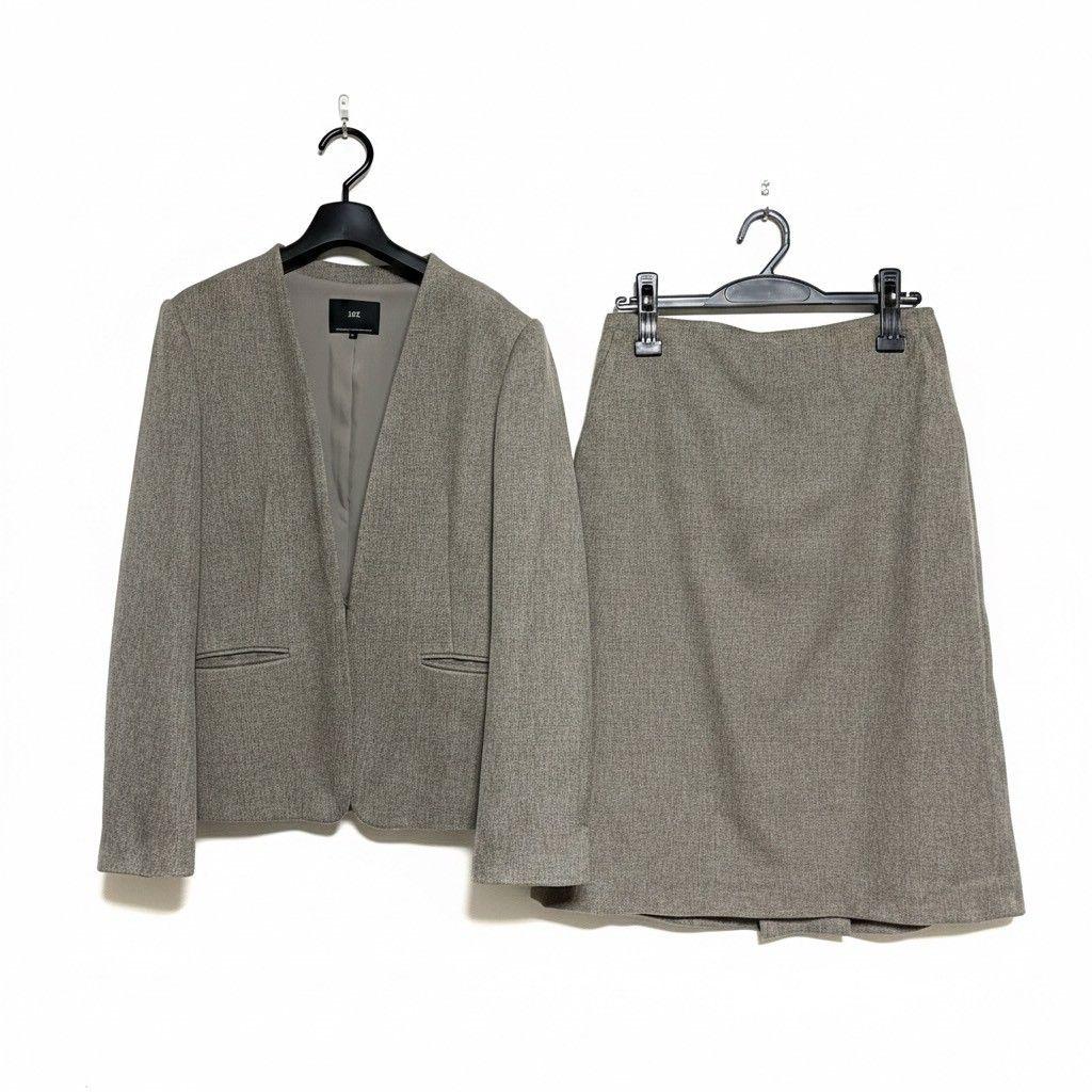 23区　ウールライクカルゼ ノーカラージャケット & スカート セットアップ