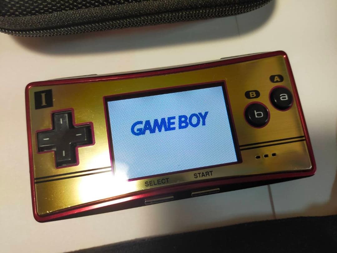 任天堂　ゲームボーイアドバイスミクロ　ファミコンカラー　ソフト8本付　その他