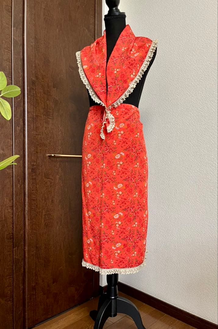 フラメンコ エプロン ロング丈 コーラルオレンジ花柄