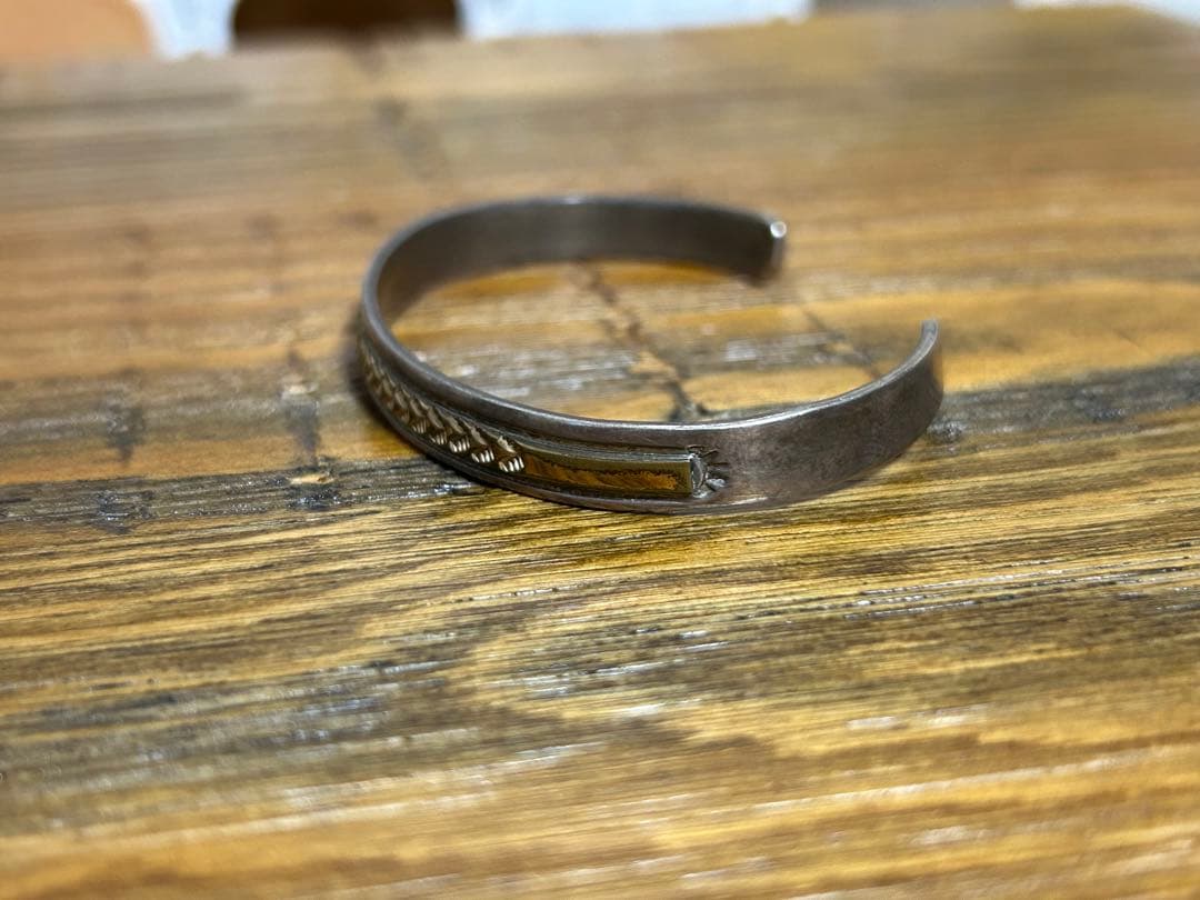 ヴィンテージ　ナバホ　NAVAJO バングル