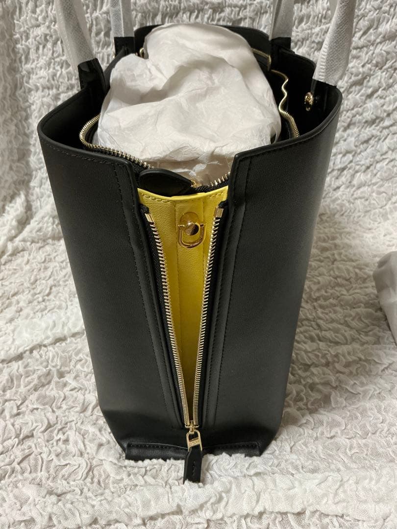 POR E’ ロペ E’POR Y BAG Wide