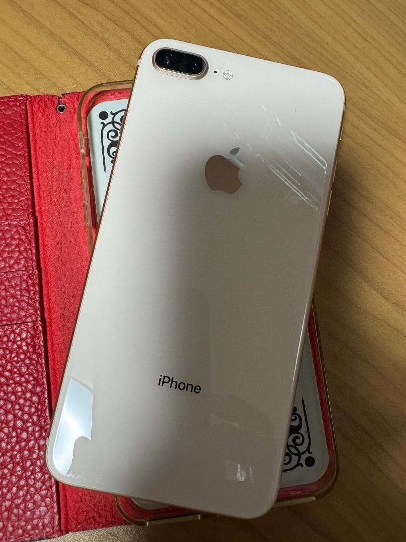 iPhone 8 Plus　256GB　ゴールド