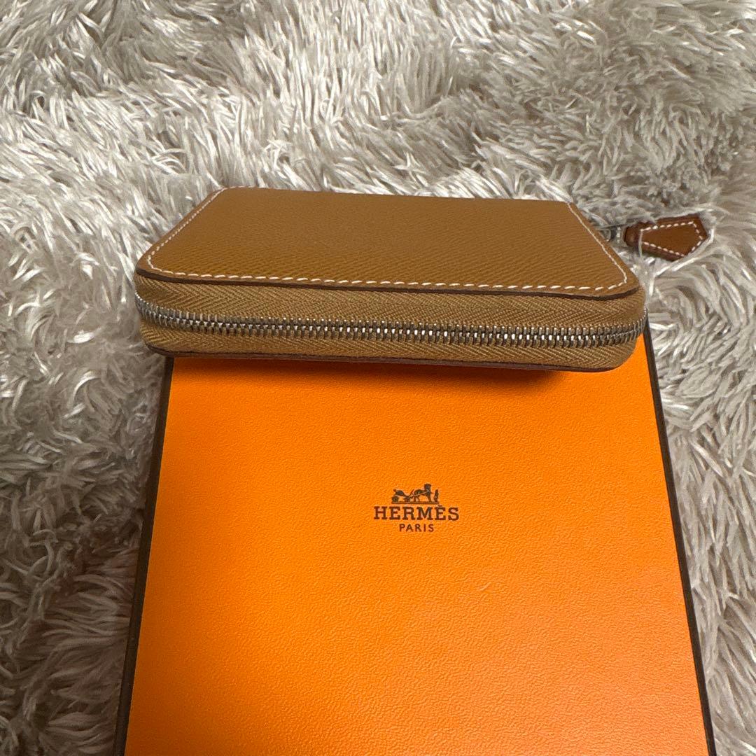 HERMES アザップ　シルクインコンパクト 美品