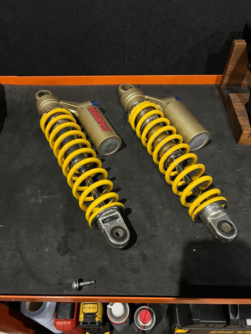 ZRX SHOWA ショーワ リアサス リヤサス フルアジャスタブル