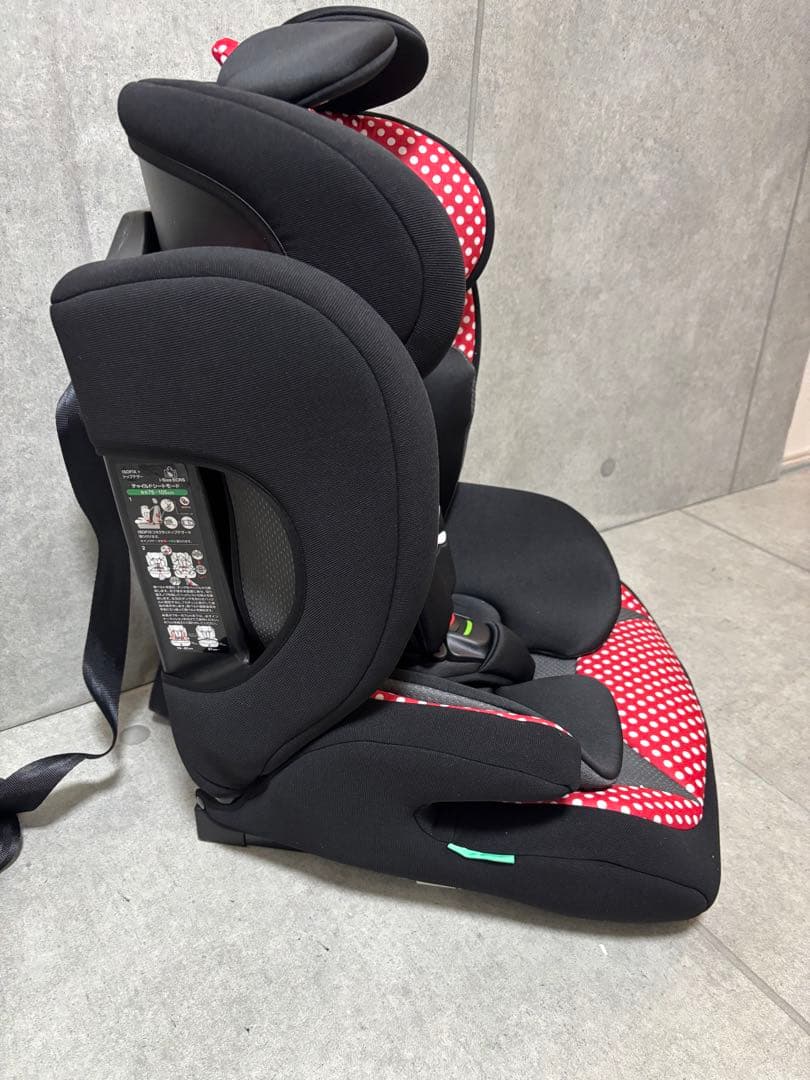 ハーネスジュニアFIXネクスト　ミニーマウス　ジュニアシート　ISOFIX