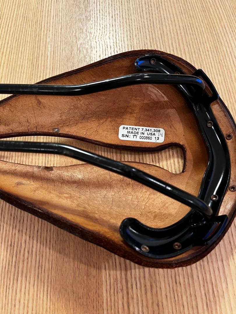 SELLE ANATOMICA (セラアナトミカ) レザーサドル