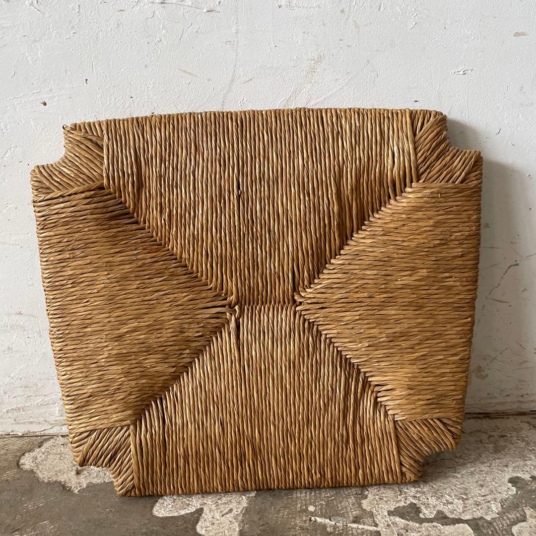 SUMMER SALE 7/4〜7/31 ダイニング藁チェア　剥離　no2