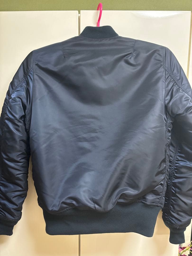 ネイビー MA-1 フライトジャケット