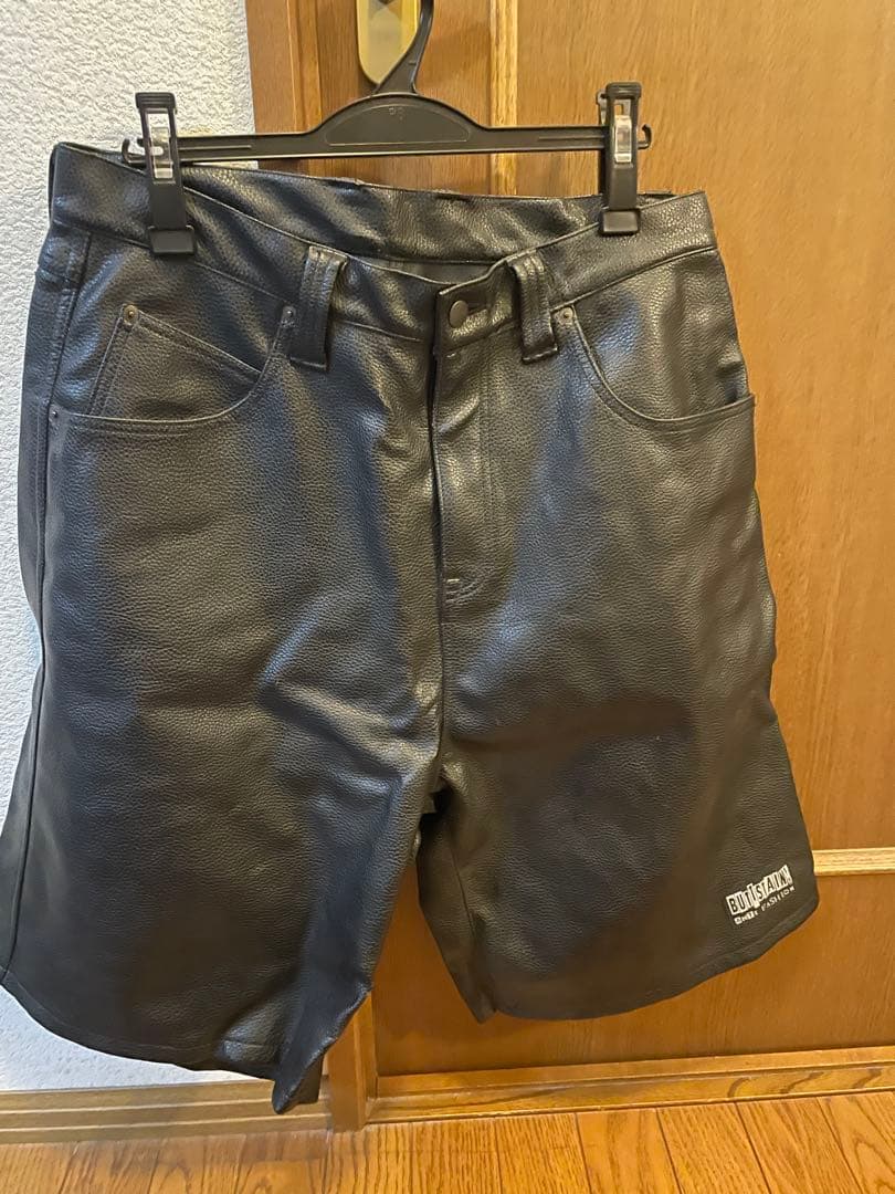 BUTTSTAIN 復刻版　レザーショーツ