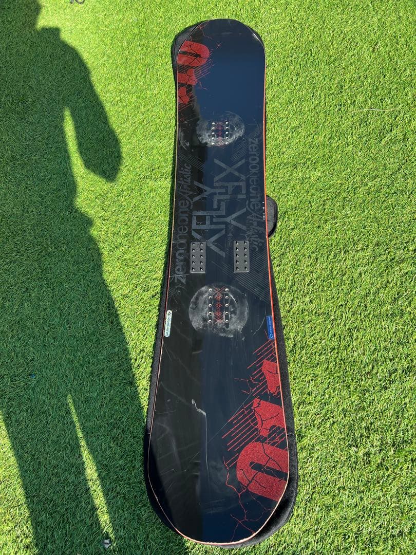 ねこすけ011Artistic X FLY 18-19モデル　150センチ