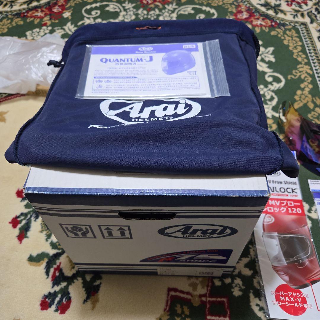 Arai クアンタムJ レオングレー サイズ61.62 cm