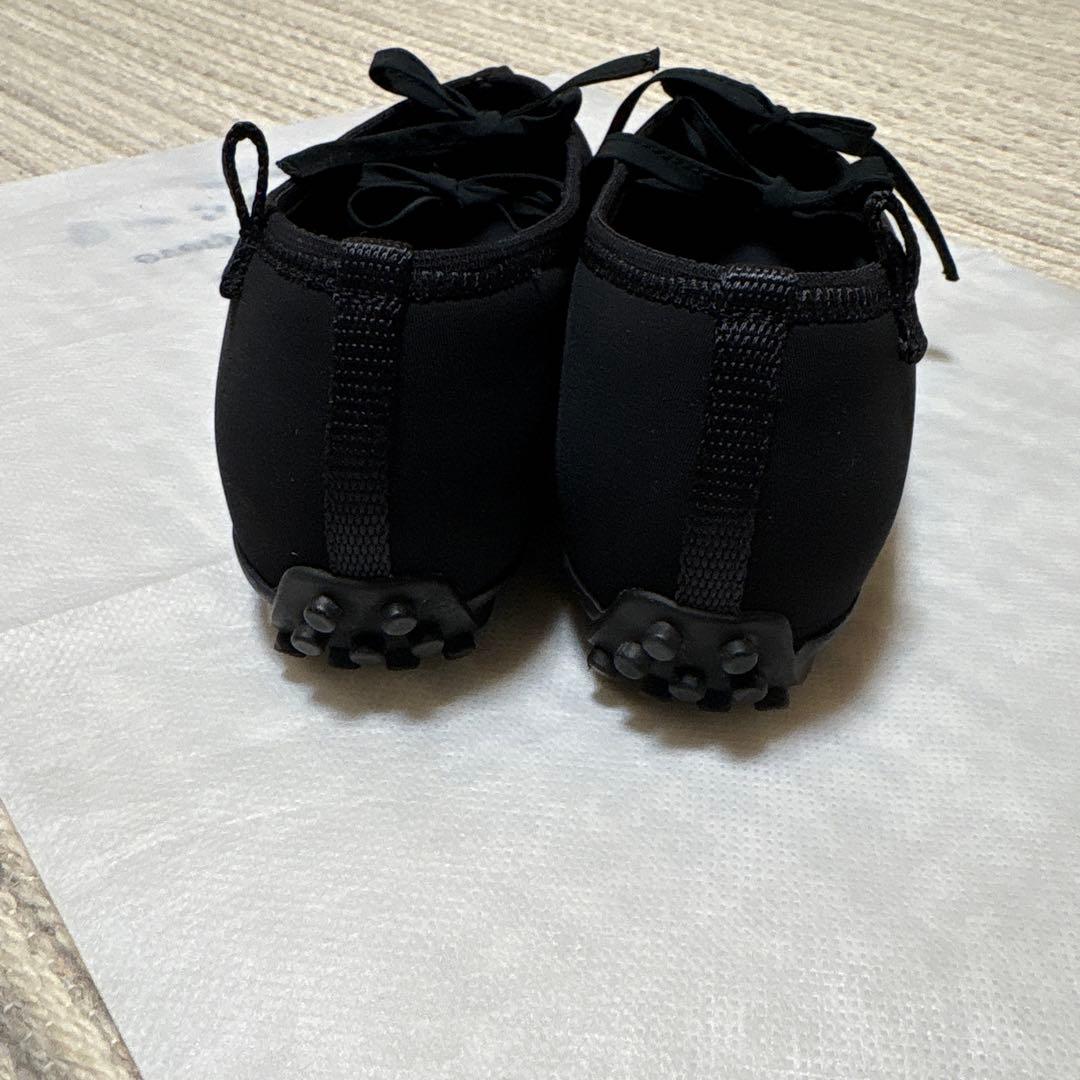 【CECILE BAHSEN】ブラックフラットシューズ