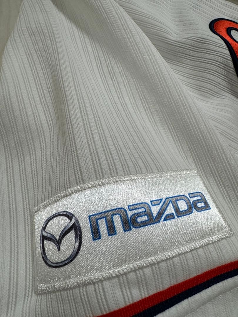 【激レア】広島東洋カープ 新井選手 ユニフォーム 25