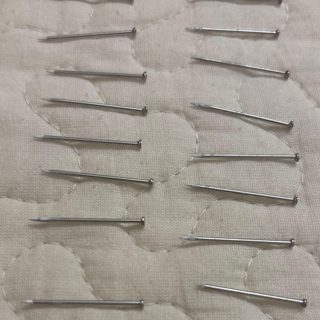 値下げさします！エイトリビング FLOAT 壁掛けテレビ金具 賃貸OK