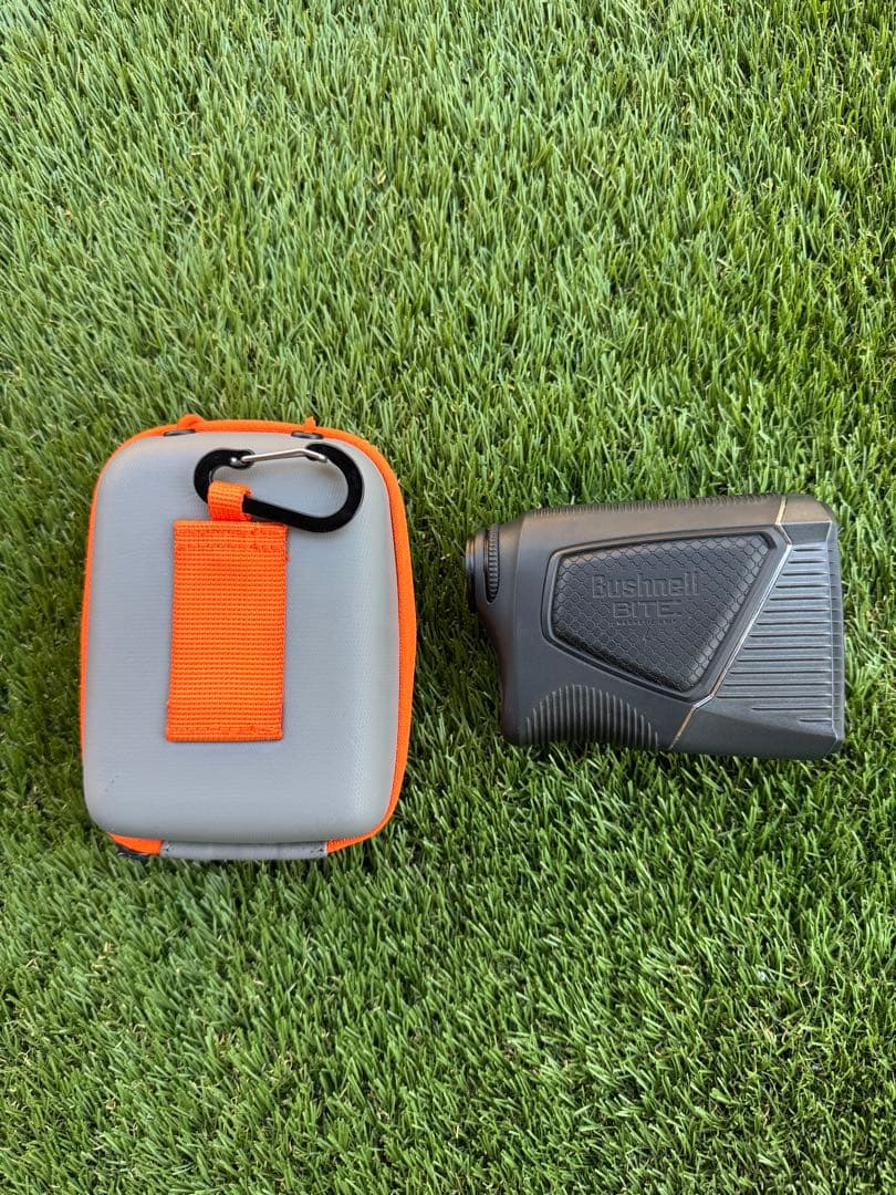 ブッシュネルPRO EXジョルト　ゴルフ距離計