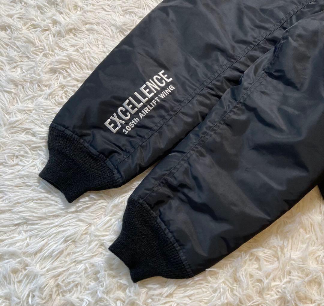 美品 AVIREX MA-1 ピンナップガールプリントフライトジャケット