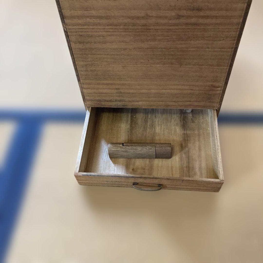 三味線1棹、収納長袋及び三味線の2棹立箱の3点セット