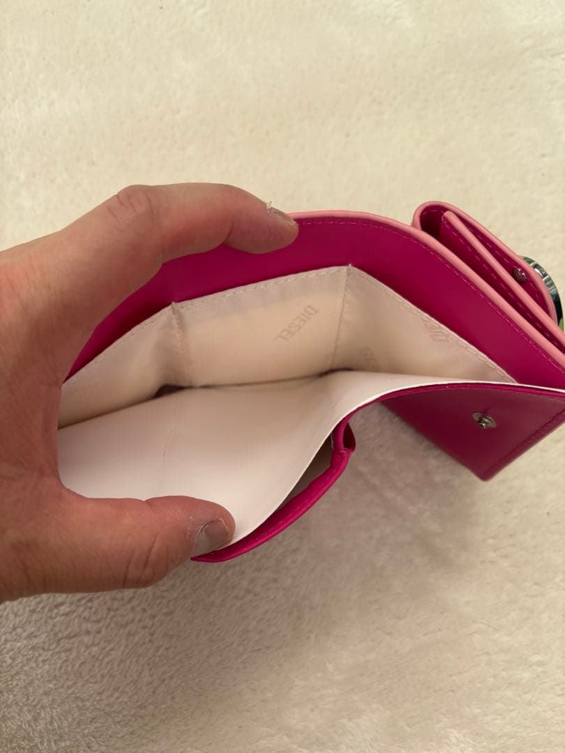 DIESEL ピンク 三つ折り財布