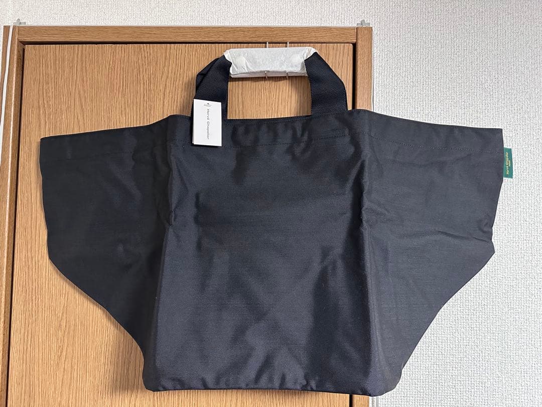 エルベシャプリエ舟形トートバッグ　ブラック