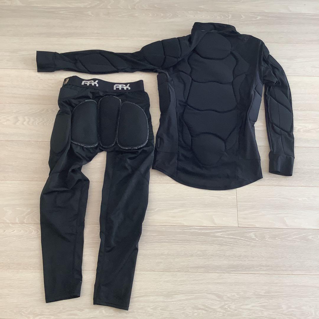 034 スノーボードプロテクターM上下セットARKパンツVAXPOTジャケット