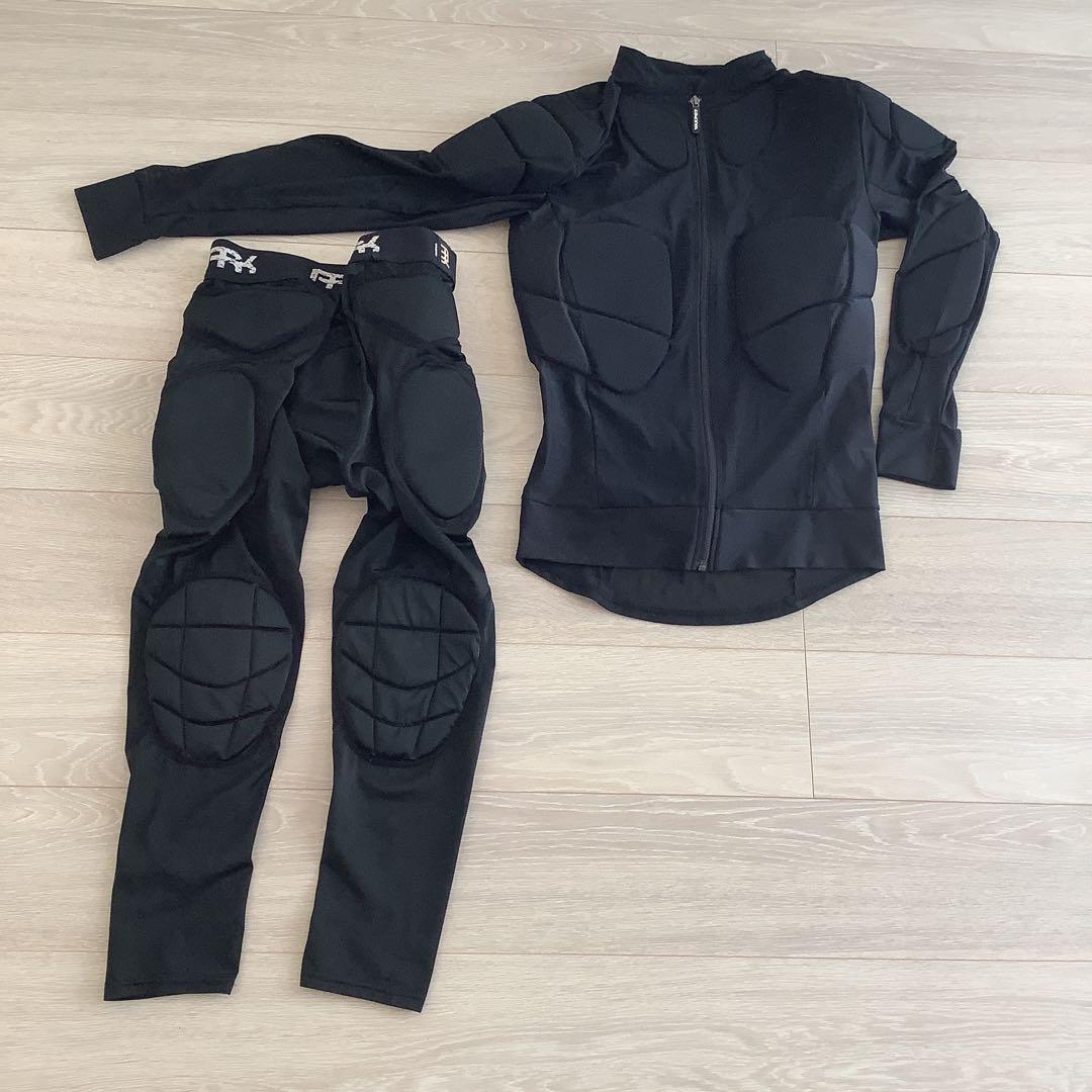 034 スノーボードプロテクターM上下セットARKパンツVAXPOTジャケット