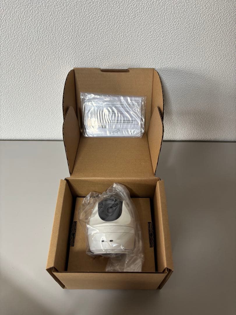 工事不要　エルモ safie QBiC CLOUD CC-2L 防犯カメラ新品