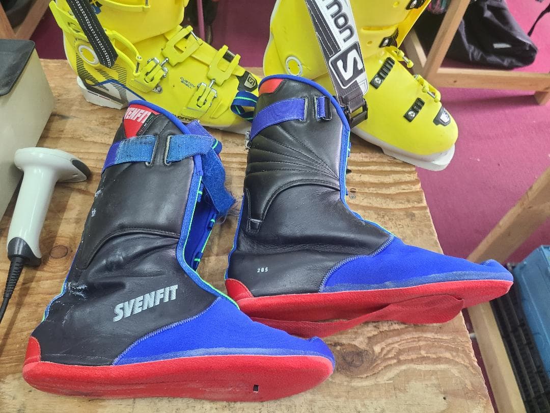 スキー 28-28.5 SALOMON X-MAX 130