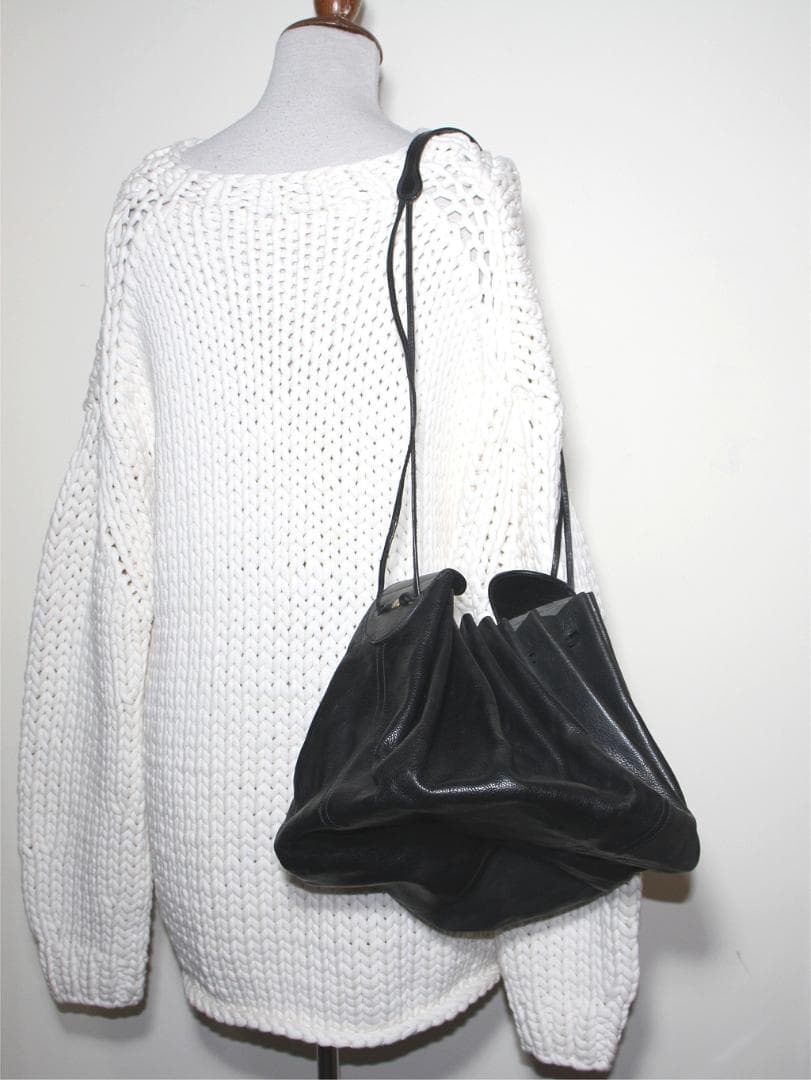 y*c様 IL BISONTE イルビゾンテ 巾着型 ポシェット ショルダーバッ