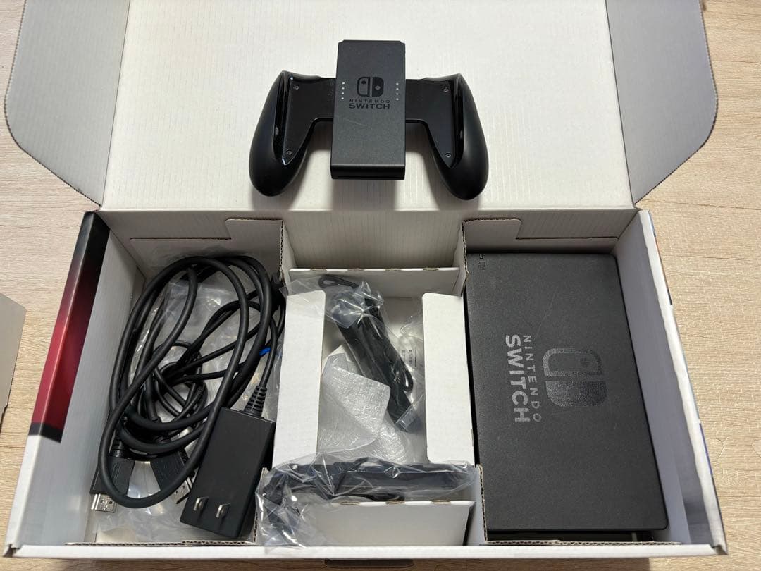 Nintendo Switch ニンテンドースイッチ　ブラック