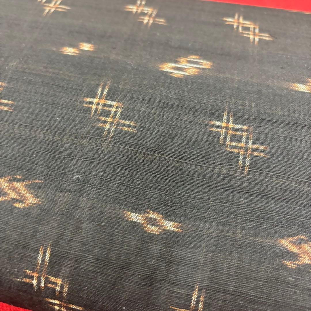 本場久米島紬　焦茶色　反物　国指定重要無形文化財