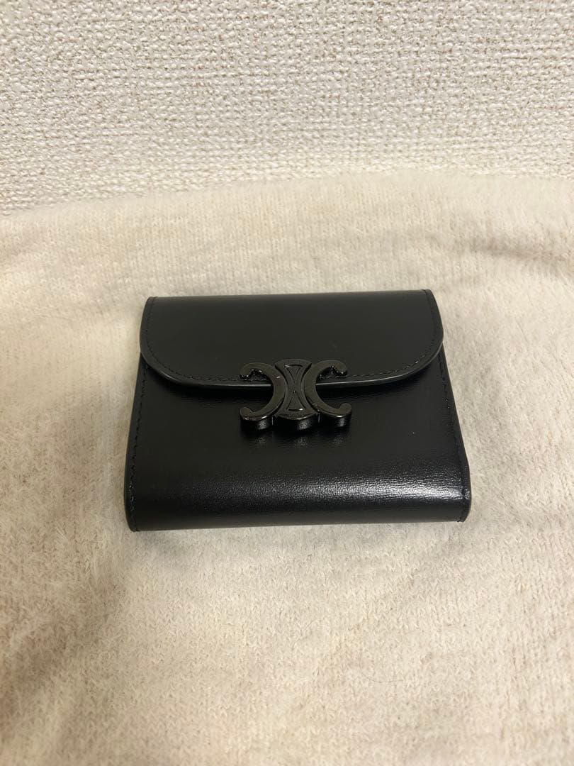 CELINE 三つ折財布 トリオンフ