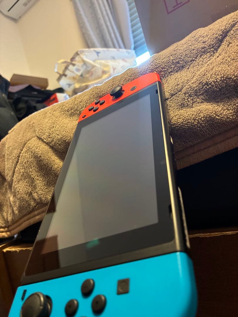 Nintendo Switch 初代 本体 箱あり／付属品完備／おまけケース付き