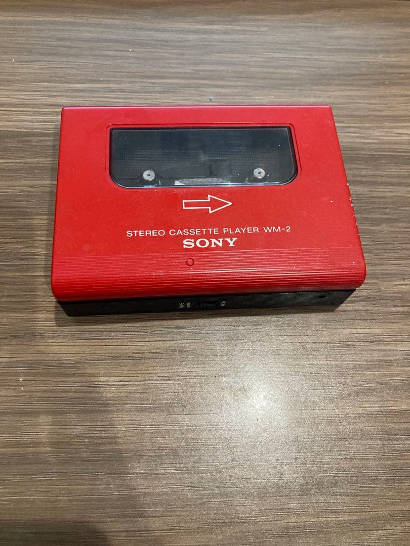 SONY WALKMAN II WM-2 カセットプレーヤー レッド