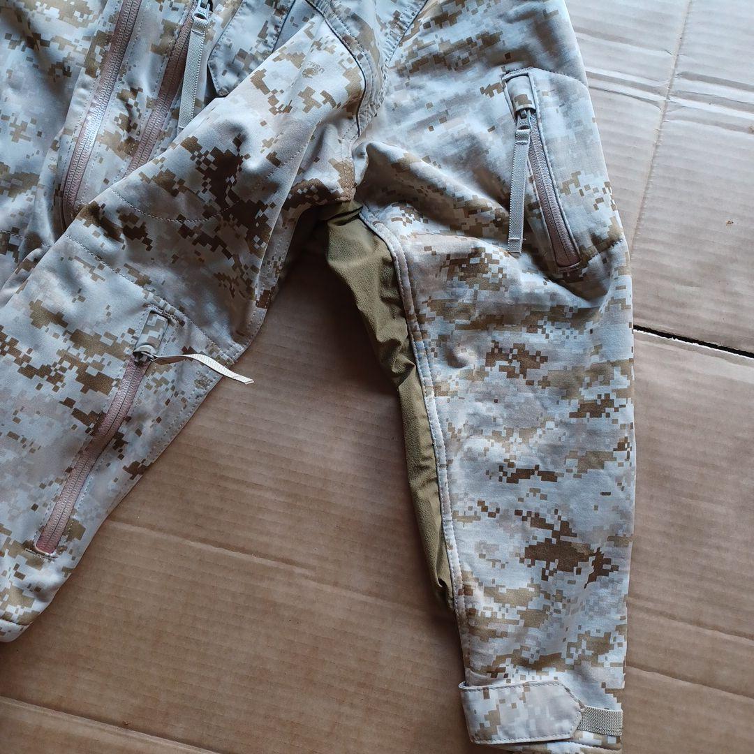 送料無料　米軍　海兵隊 COMBAT DESERT JACKET 180s