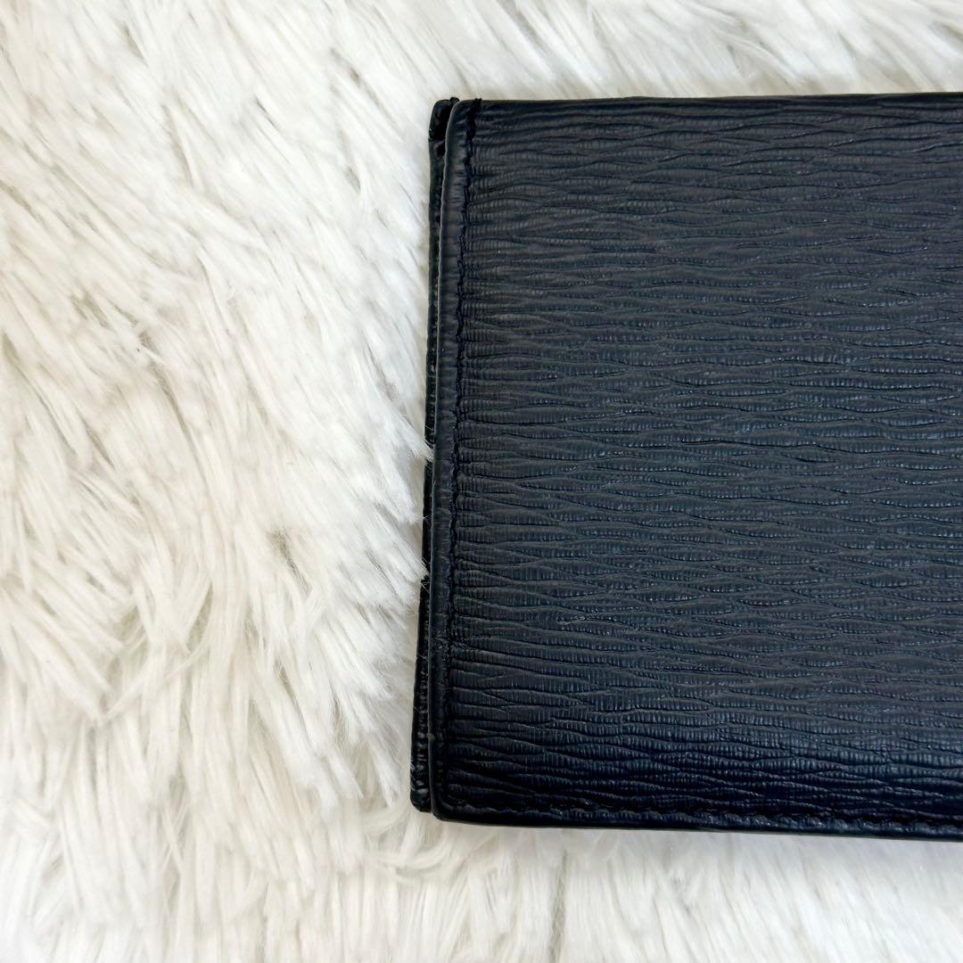 NFCタグ有 極美品✨️フェラガモ 二つ折り財布 リバイバル ガンチーニ 黒