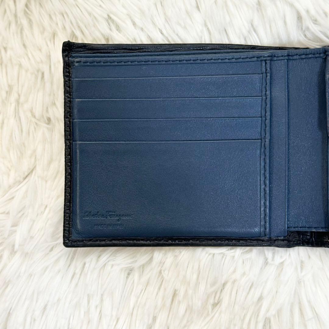 NFCタグ有 極美品✨️フェラガモ 二つ折り財布 リバイバル ガンチーニ 黒