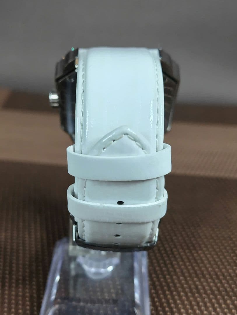 Kayoきち様へFACEAWARD スクエア レディース時計 白