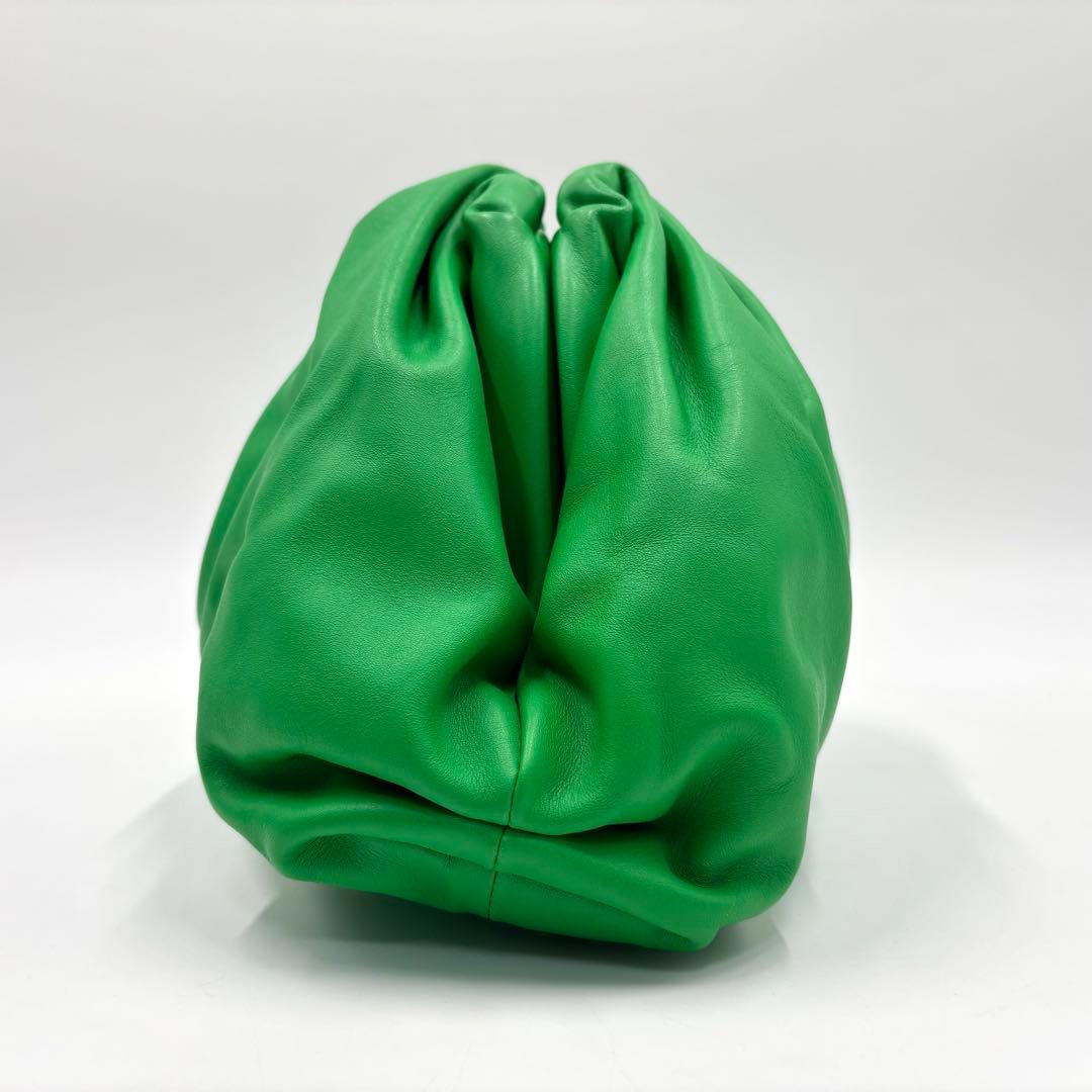 【未使用に近い】 BOTTEGA VENETA THE POUCH ザポーチ
