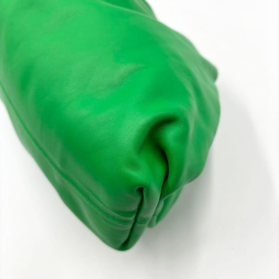 【未使用に近い】 BOTTEGA VENETA THE POUCH ザポーチ