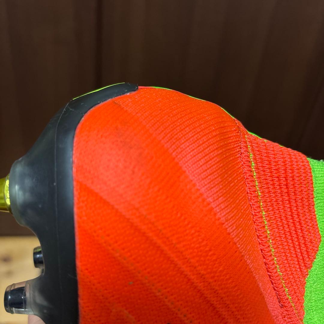 ハイパーヴェノム　サッカースパイク　ナイキ　SG