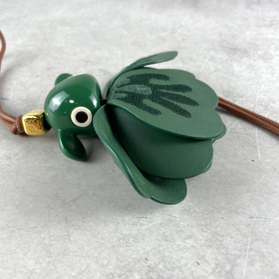 現行/未使用級✨ ロエベ LOEWE パズ チャーム グリーン