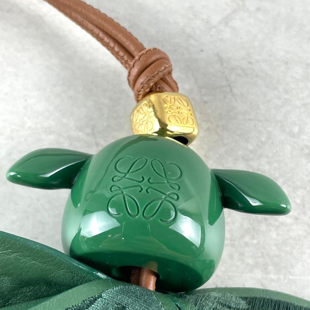 現行/未使用級✨ ロエベ LOEWE パズ チャーム グリーン