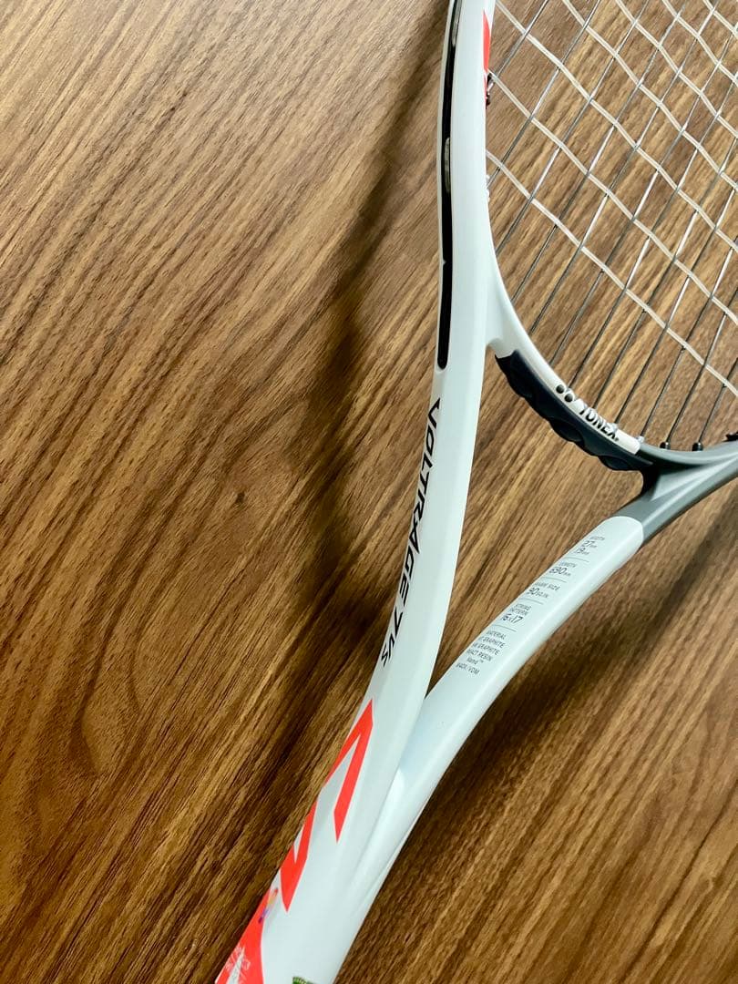 【試打のみ極美品！新品同様！】ボルトレイジ7VS　ヨネックス/ソフトテニス
