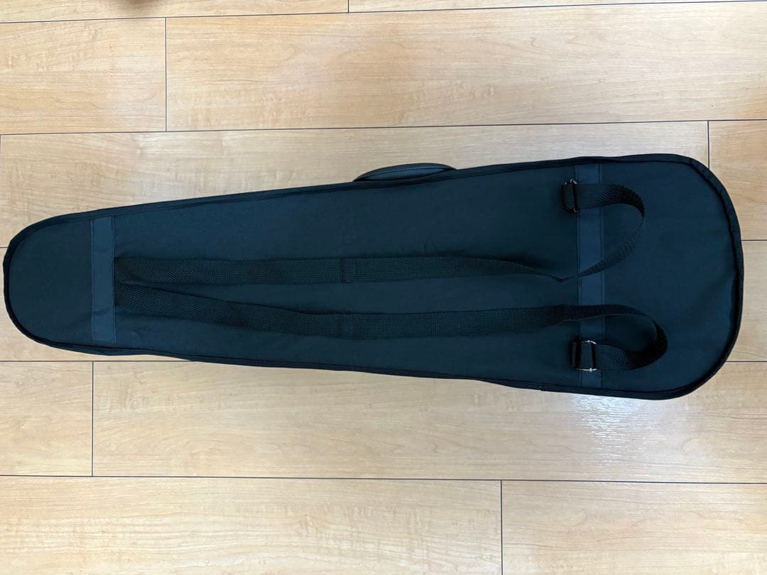 エレキバイオリン