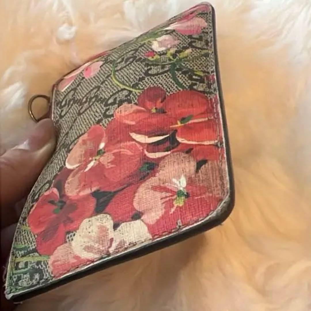 Gucci 花柄 キーケース