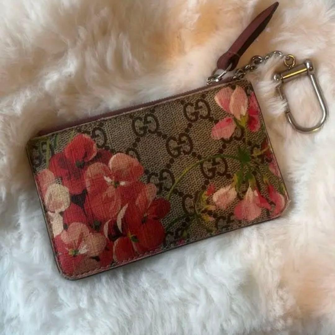Gucci 花柄 キーケース