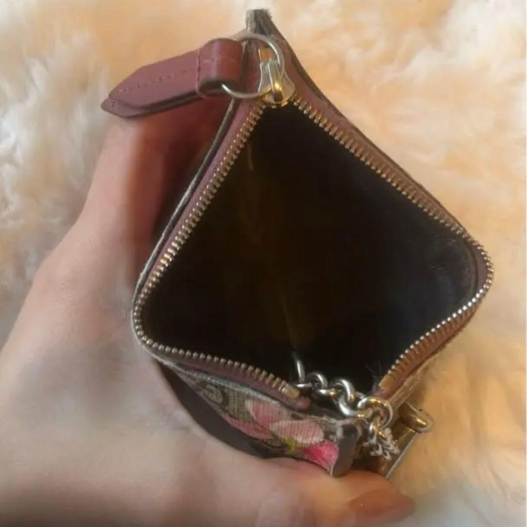 Gucci 花柄 キーケース